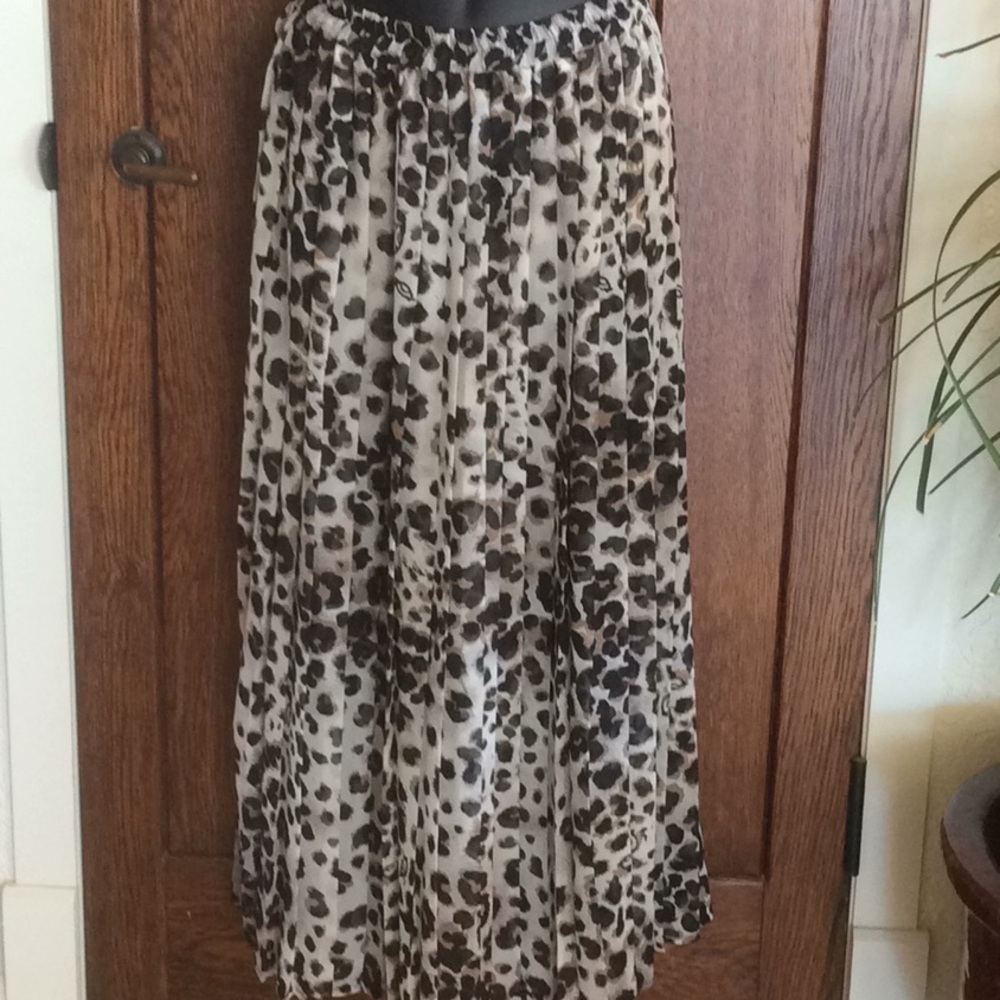 Vintage Pleated Skirt